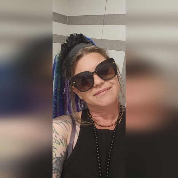 Hand dyed wool dreadlocks - Picture 7 of 8